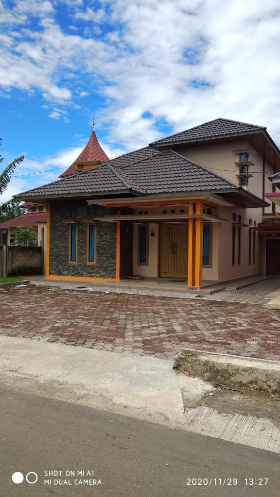Baringin Anam Guest House Syariah photo 1