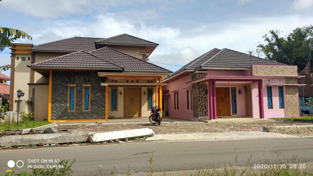 Baringin Anam Guest House Syariah photo 3