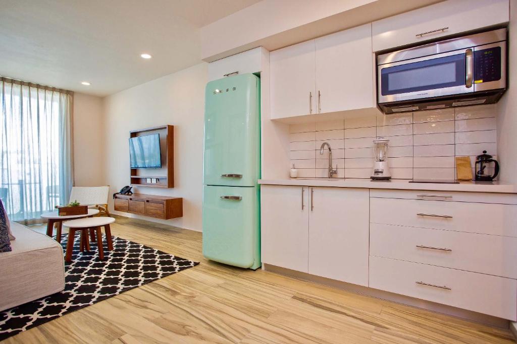 Апартаменты («Ньюпорт Премиум Плюс»), Newport House Playa Boutique Hotel