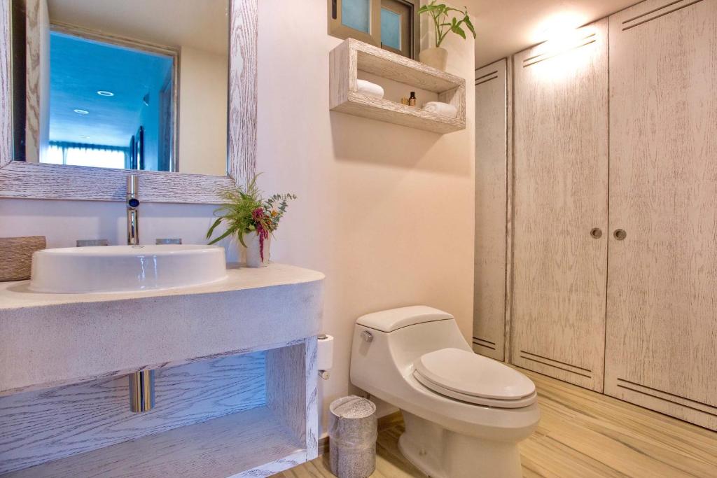 Апартаменты («Ньюпорт Премиум Плюс»), Newport House Playa Boutique Hotel