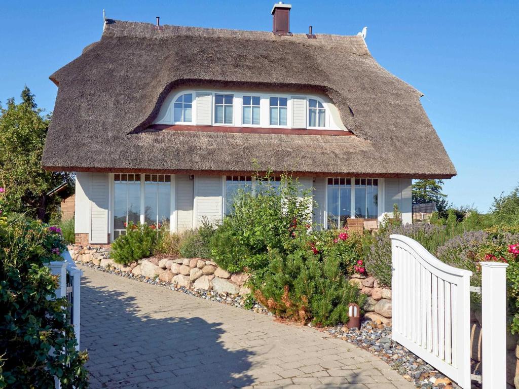 Reethus Reddevitz F 402 mit Kamin, Sauna, Terrasse, Boddenblick photo 2