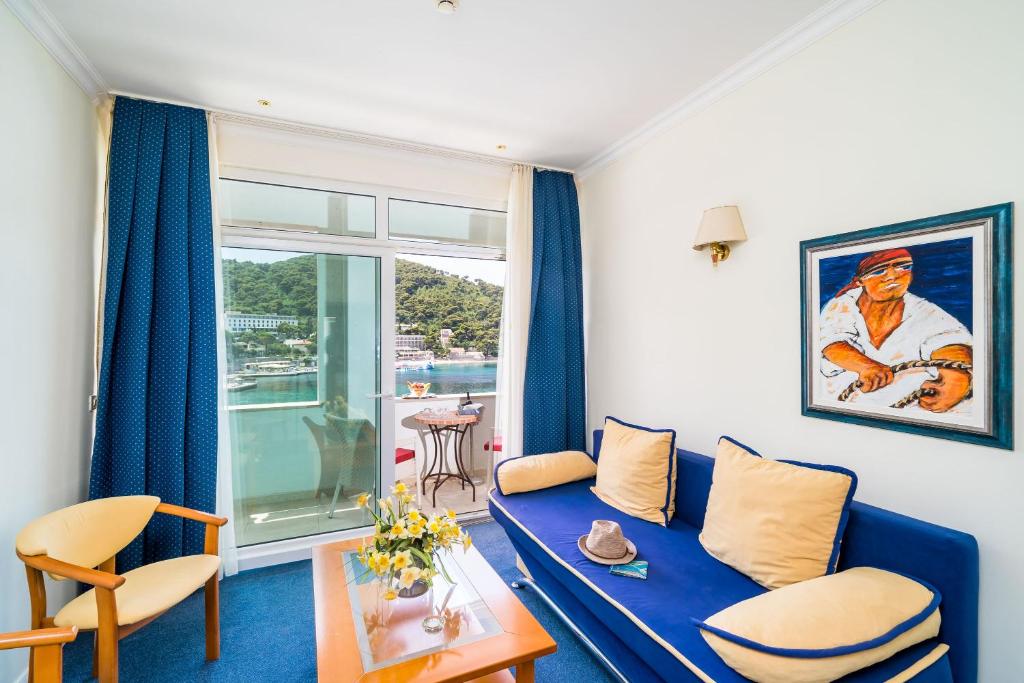 Сьюит (Люкс с балконом), Boutique & Beach Hotel Villa Wolff