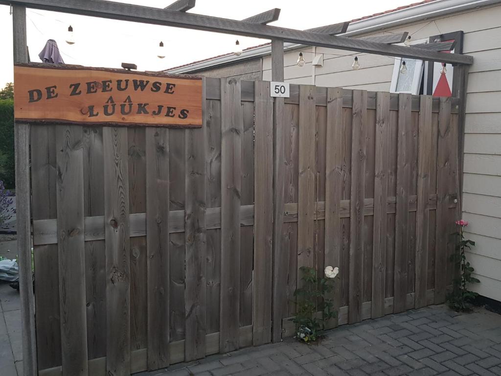De Zeeuwse Lûûkjes 1 photo 2