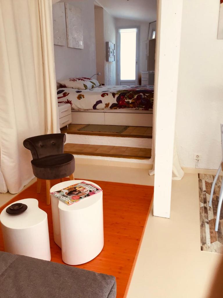La Casita - Deux pièces dans jardin - piscine, terrasse et parking privé photo 4