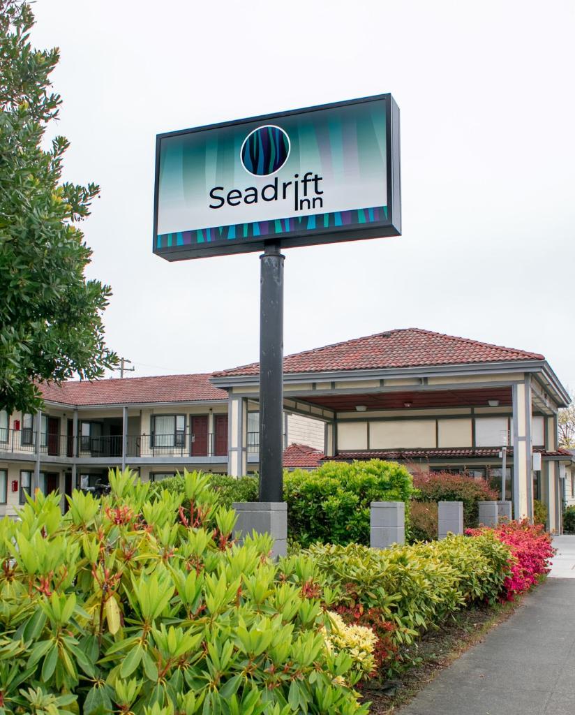 Sea Drift Inn image