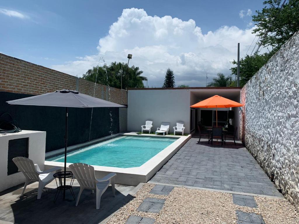 CASA BONITA