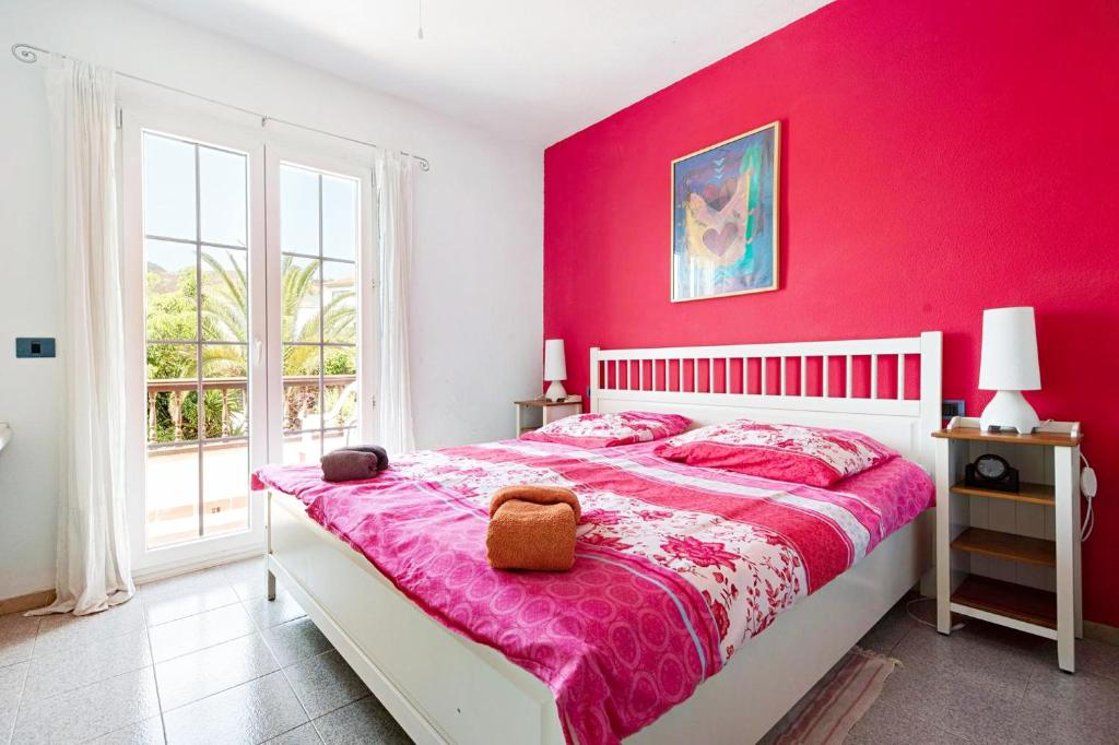 Lovely 2-Bed House with Pool and sea-view Chayofa photo 3
