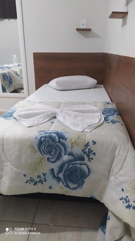 Quarto com tv,ar,frigobar,wifi e garagem photo 4