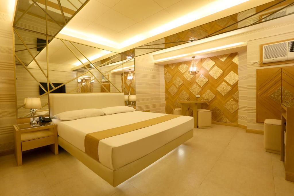 Двухместный (Номер Делюкс), Victoria Court Cuneta Motorist Lodge