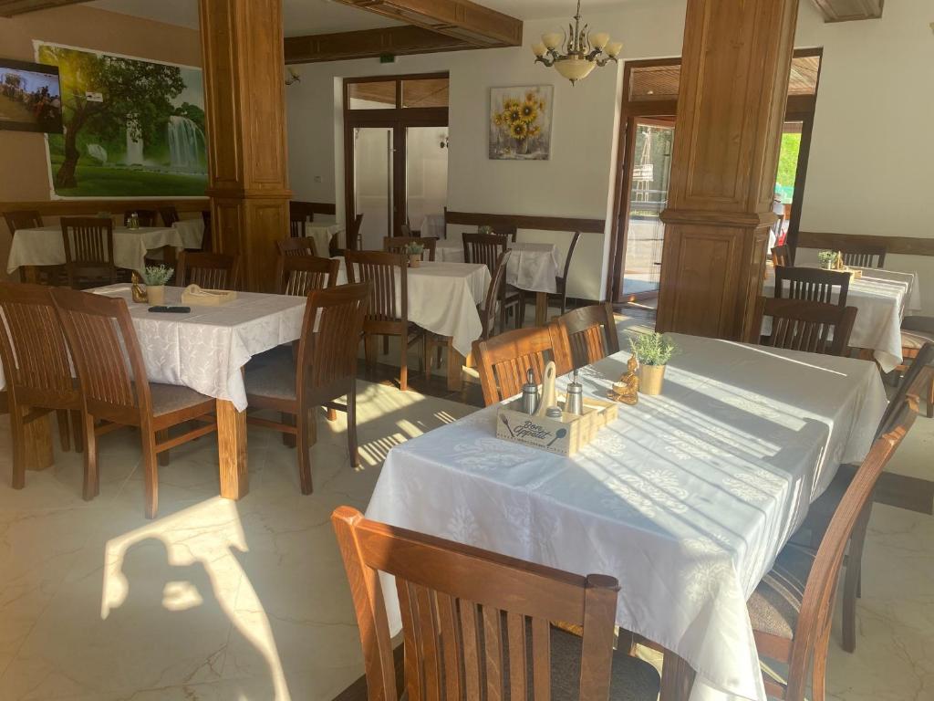 MOTEL Restaurant NICOL ARMENIS photo 3