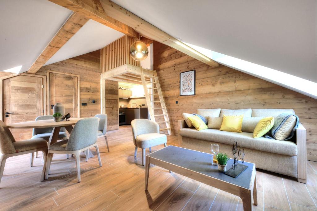 IMMOBILIER DE MONTAGNE - LA COLLECTION - La télécabine photo 1