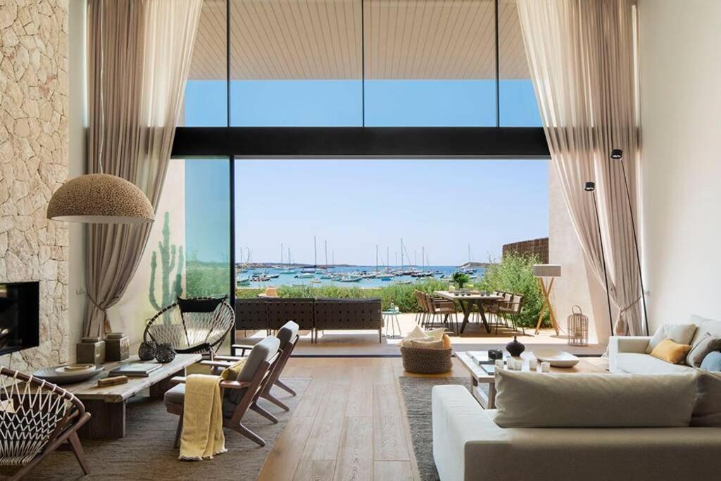New home on the beach photo 1
