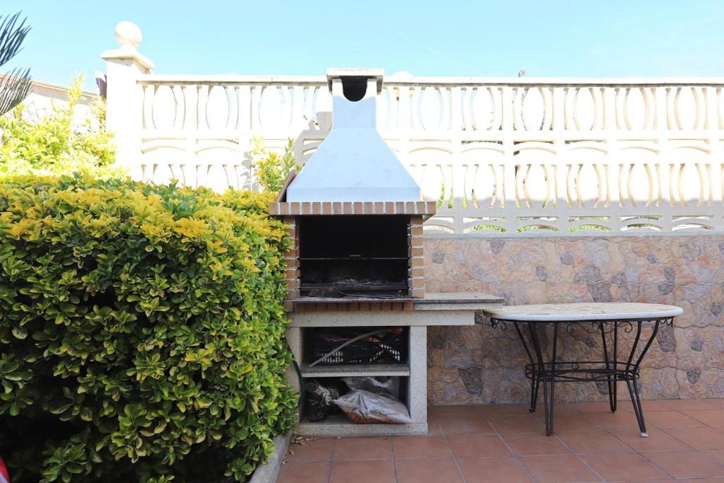 AT131 Creixell photo 2