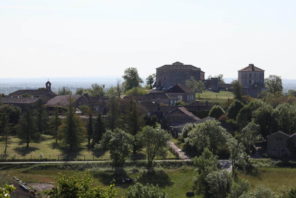 Maison d'Hôtes de Charme Le Clos de la Fontaine Piscine & SPA photo 1