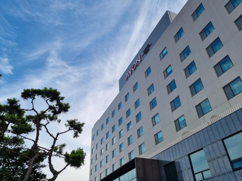 Avonhotel Gunsan photo 1