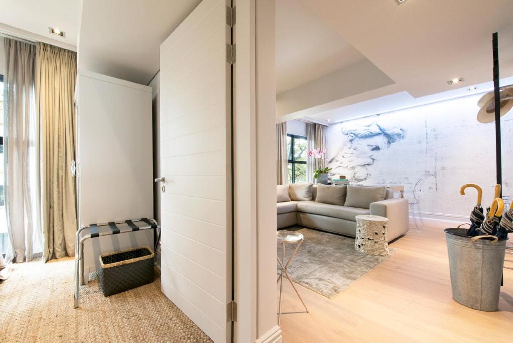 Collection Luxury Apartments - Concord 11 photo 2