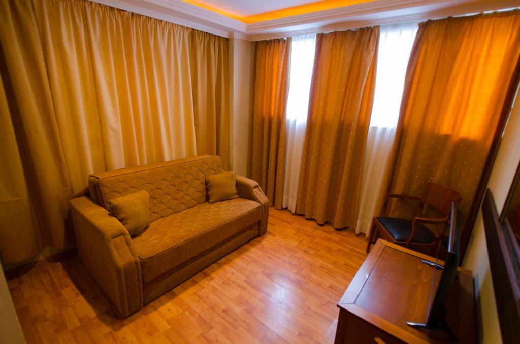 Двухместный (Улучшенный двухместный номер с 1 кроватью), Lydia Hotel