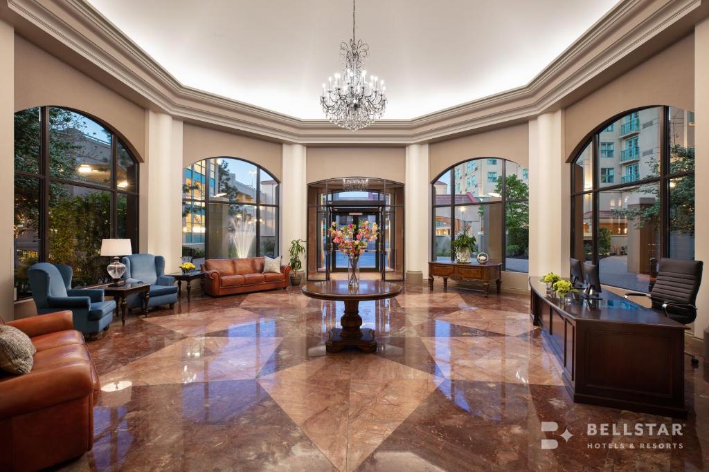The Royal Kelowna - Bellstar Hotels & Resorts photo 4