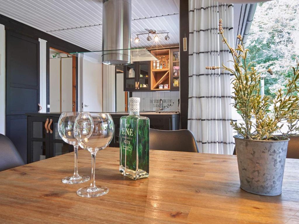 7 person holiday home in Aakirkeby photo 4