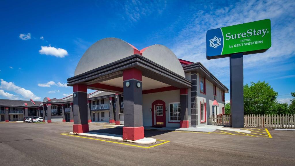 SureStay Hotel by Best Western Olathe image
