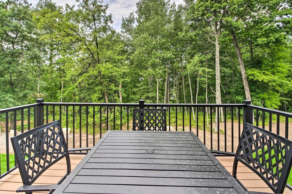 Upscale Townhome in Causeways on Gull Resort! photo 3