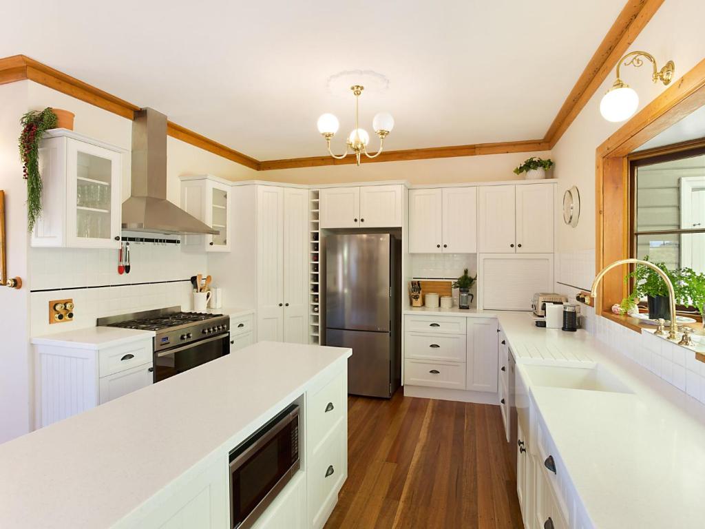 10 Harper Crescent Narooma photo 3