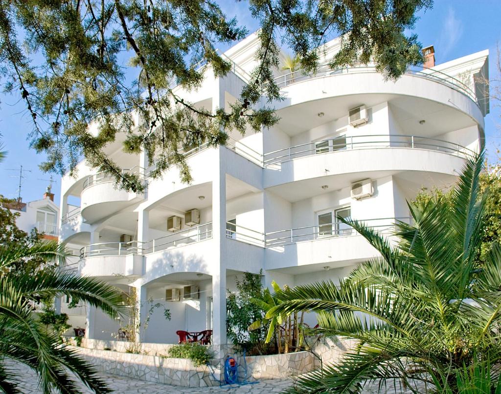 Apartments Villa Kukoljac photo 4