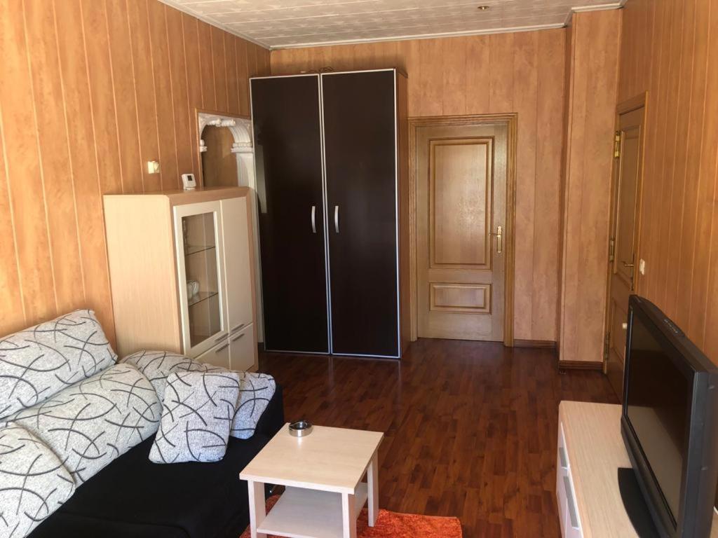 HOSTAL CAMELOT photo 3