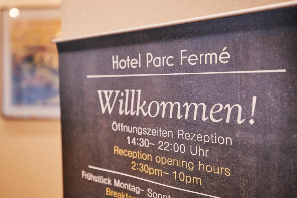Hotel Parc Fermé photo 1