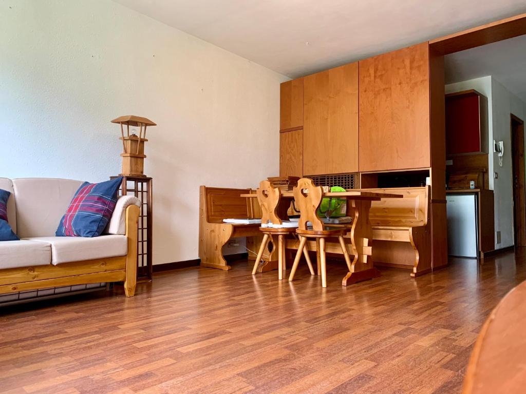 Ski in ski out Apartment in amazing location in the Matterhorn ski resort photo 3