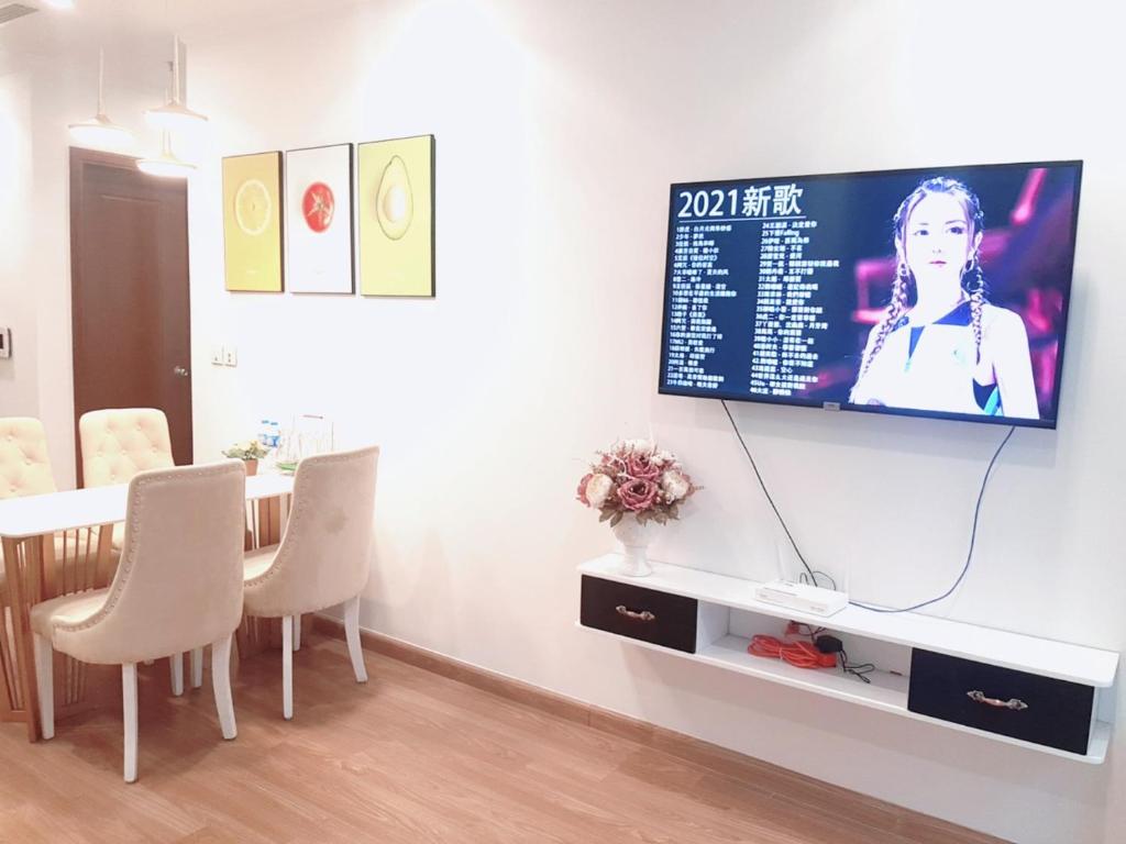 *BOM HOMESTAY* VINHOMES TIMES CITY- 2BR- PARK HILL