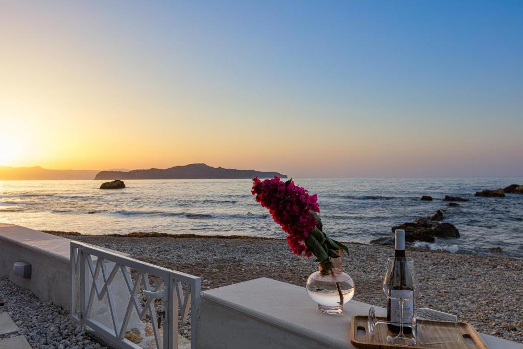 Villa Seashell -Wonderful newly renovated villa on the beach photo 4
