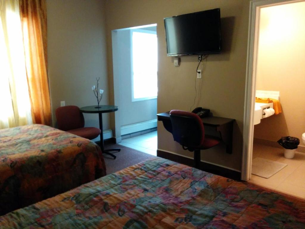 Bonnyville Hotel photo 4