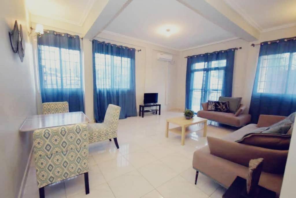 Stone House - Makepe, Douala photo 1