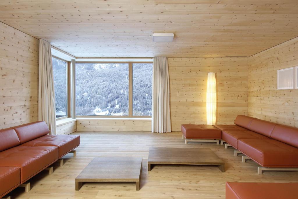 Scuol Youth Hostel photo 4
