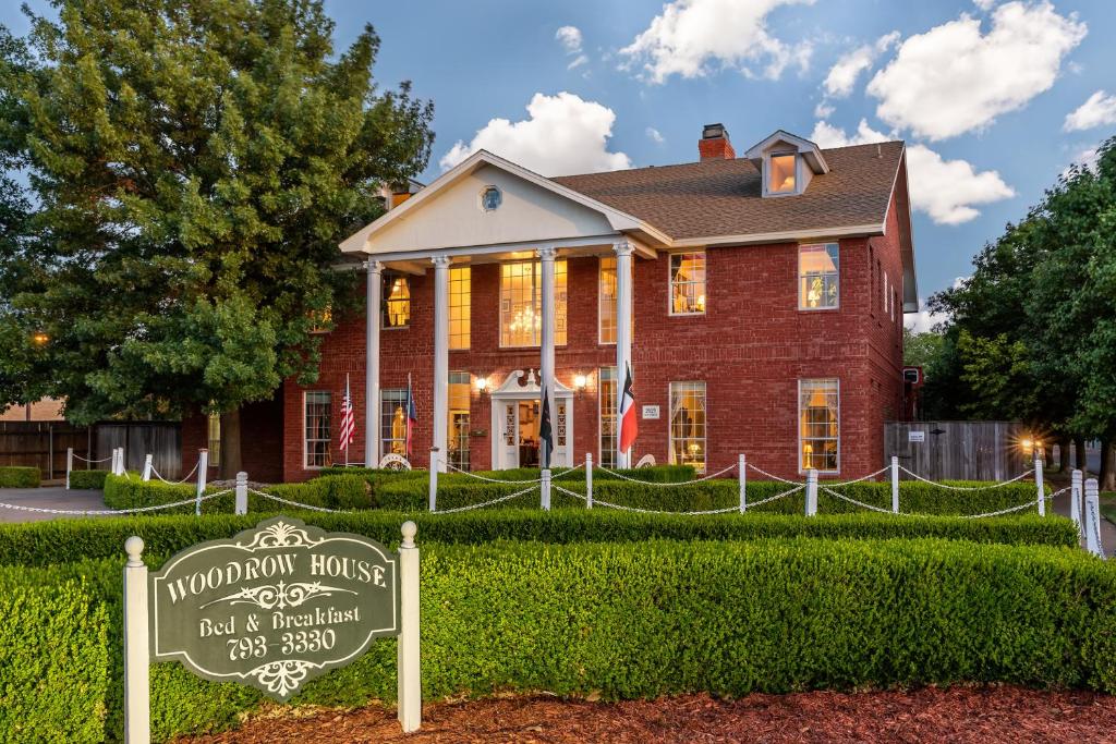 Woodrow House Bed & Breakfast image