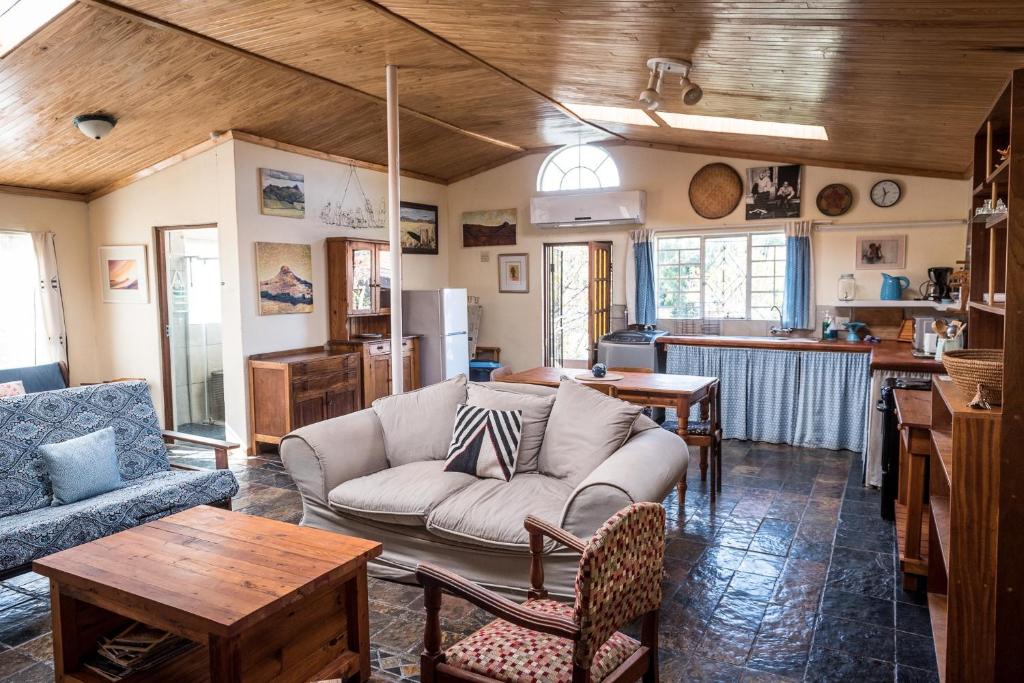 Artists cottage photo 1