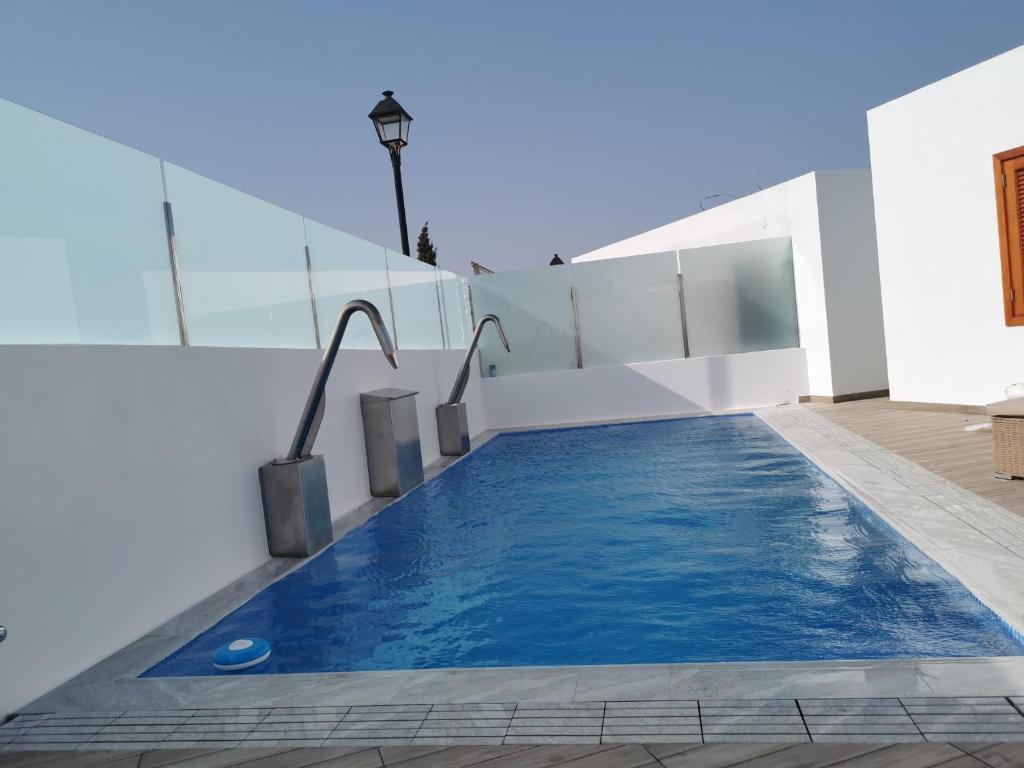 Luxury Villas Anjomacar photo 1