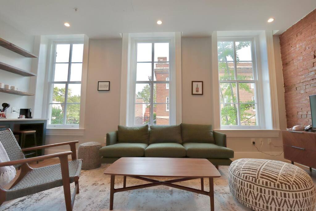 The Royal Suite at Prince Street Inn photo 2