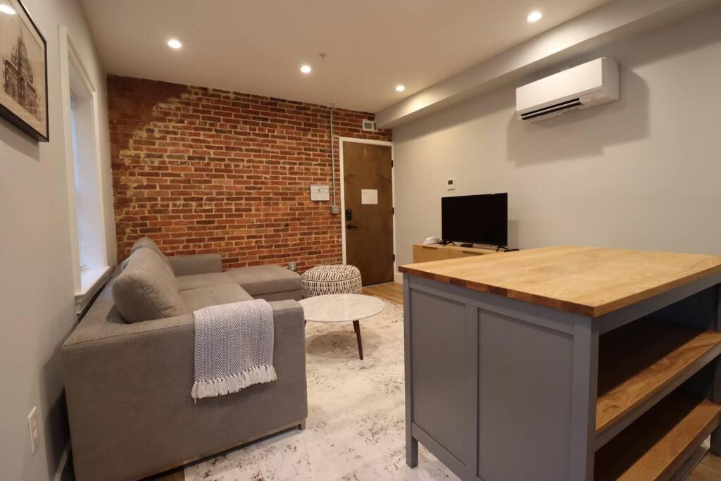 The Old Town Suite at Prince Street Inn photo 4