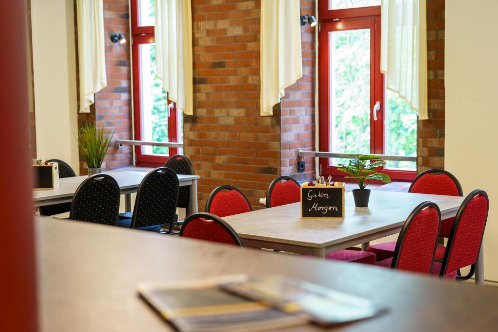 Hotel und Hostel Gleisbett photo 1
