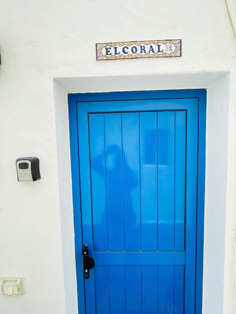 El Coral photo 1