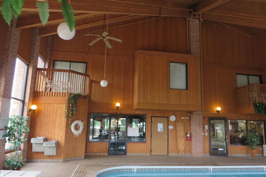 Baymont by Wyndham Boone photo 4