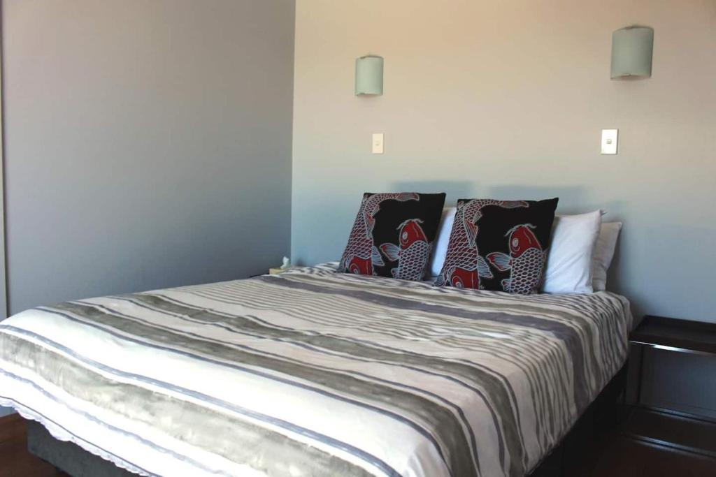 Poppy Apartment photo 1