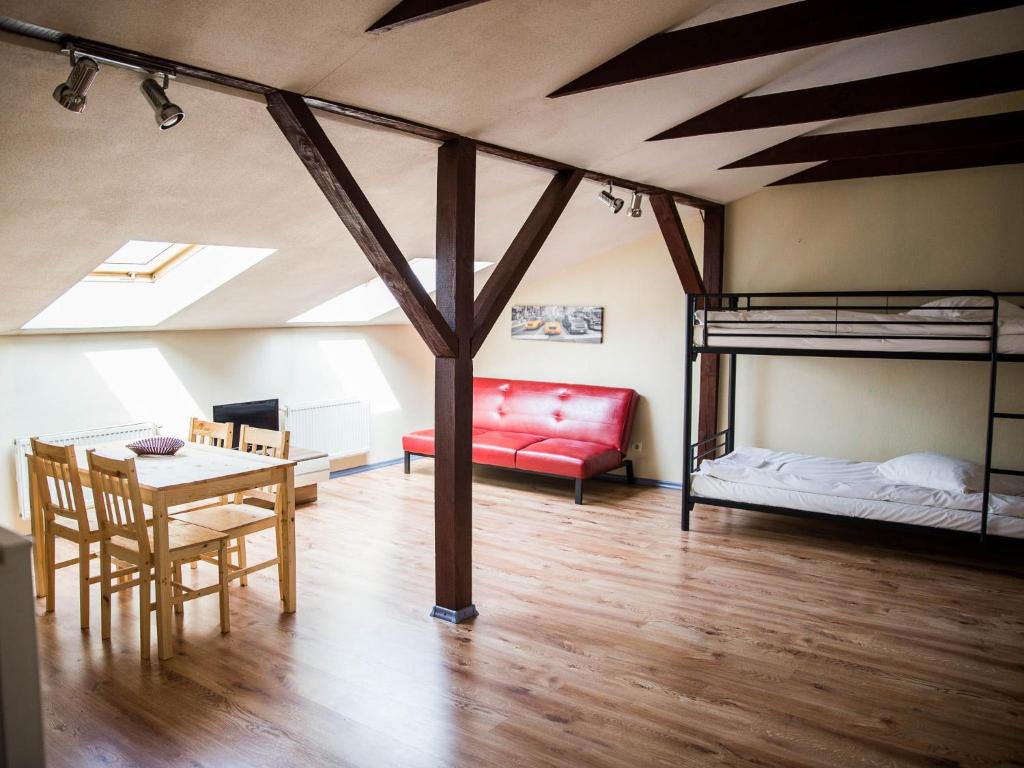 Апартаменты (Семейные апартаменты с 1 двуспальной кроватью), Amber near the beach