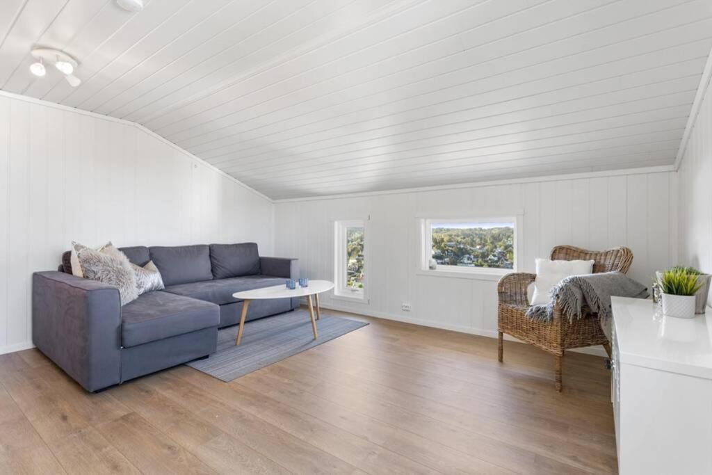 Apartment with amazing views - free parking photo 4