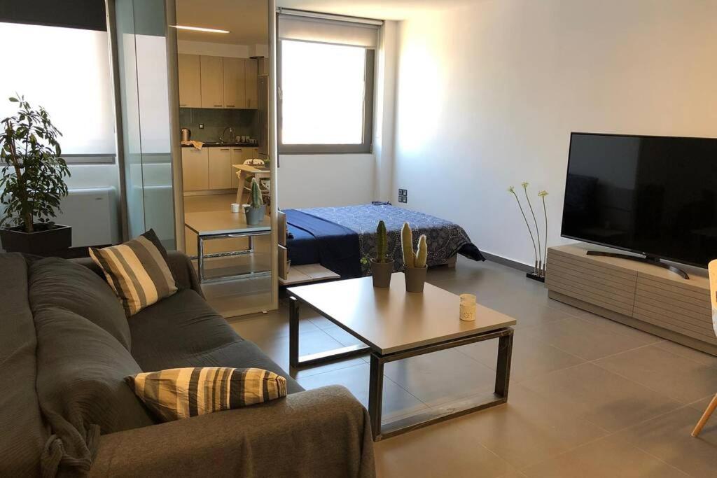 Hitech Appartment photo 2