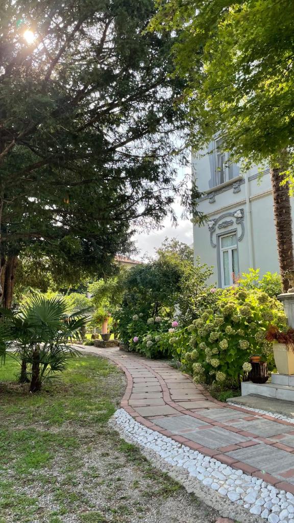 Villa Sapi photo 2