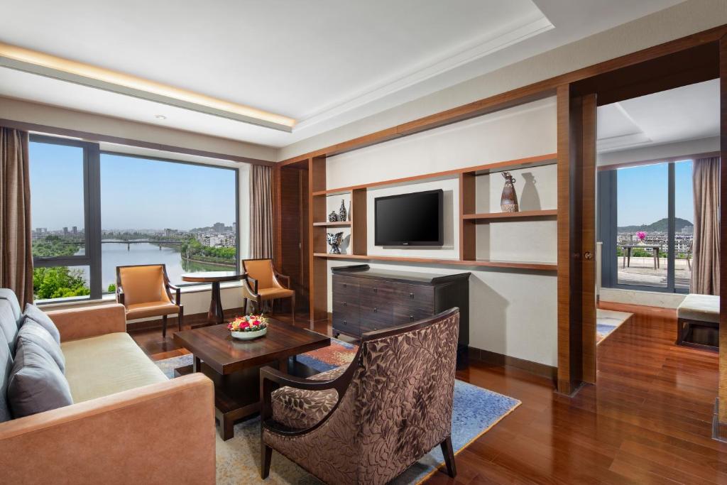 Crowne Plaza Huangshan Yucheng, an IHG Hotel photo 4