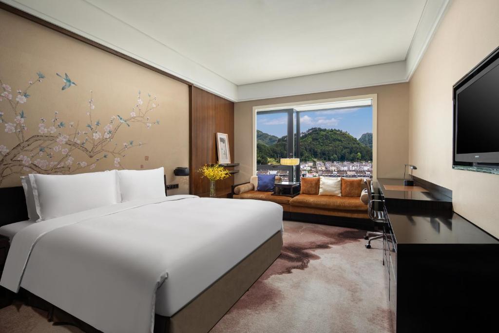 Crowne Plaza Huangshan Yucheng, an IHG Hotel photo 3